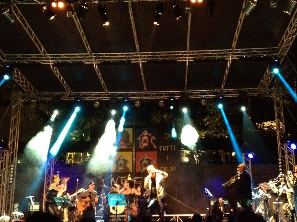 med free orkestra